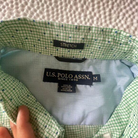 U.S. Polo Assn. Men's Short Sleeve Stretch Buttondown Shirt Size M - Picture 5 of 9